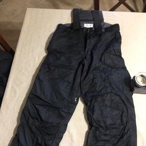 Boys snow pants